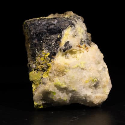 Cérusite et Pyromorphite sur Galène, L'Argentolle, Saint-Prix, Morvan.