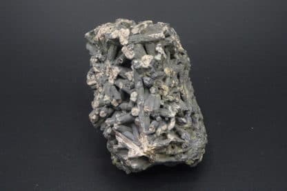 Sexangulite (pyromorphite en galène), Huelgoat, Finistère, Bretagne.