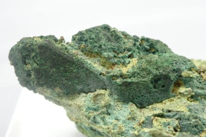 Azurite pseudomorphosée en malachite, Tsumeb, Namibie.