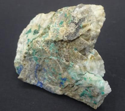 Panabase, azurite et malachite sur quartz, Cauterets, Hautes-Pyrénées.