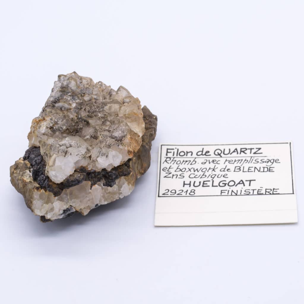 Filon de quartz avec blende / sphalérite, Huelgoat, Finistère.