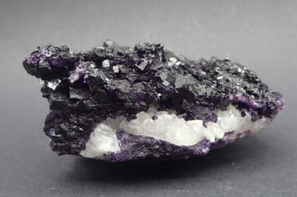 Fluorite violette et quartz, Saint-Barthélemy, mine de Fontsante, Var.