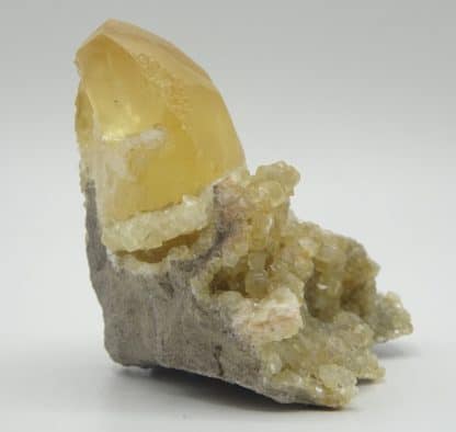 Calcite, Landelies, Montigny-le-Tilleul, Hainaut, Belgique.