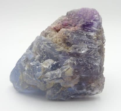 Fluorite bicolore, carrière du Boltry, Seilles, Belgique.