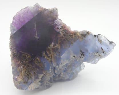 Fluorite bicolore, carrière du Boltry, Seilles, Belgique.