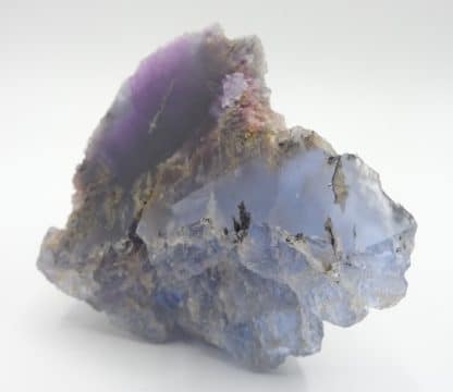 Fluorite bicolore, carrière du Boltry, Seilles, Belgique.