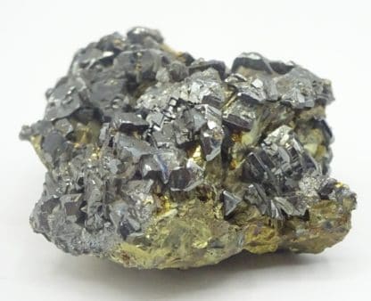 Tetraédrite et Chalcopyrite, Mine de Boldut, Roumanie.