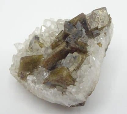 Sidérite sur quartz de Neudorf, Saxe, Allemagne.