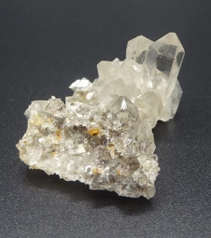 Monazite, Rutile sur Quartz, Vallée de Claus, Grisons, Suisse.