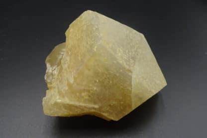 Calcite jaune, Landelies, Hainaut, Belgique.