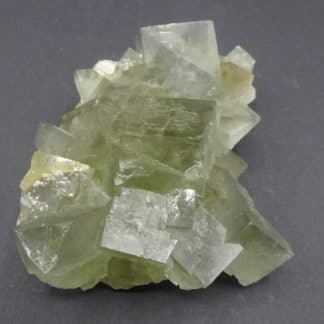 Fluorite cubique verte, mine de L’Avellan, Var, France.