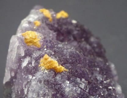 Fluorite violette, Pyrrhotine, Calcite, mine de Fontsante, Sud 3, Var