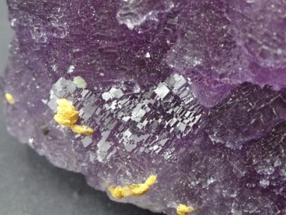 Fluorite violette, Pyrrhotine, Calcite, mine de Fontsante, Sud 3, Var