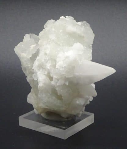 Fluorite verte sur Calcite, mine de Fontsante, Var.