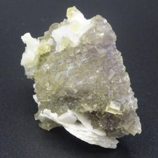 Fluorite verte et Barytine, mine de Fontsante, Var (83).