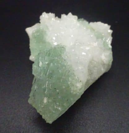 Fluorite verte polysynthétique et Quartz, Fontsante, Var.