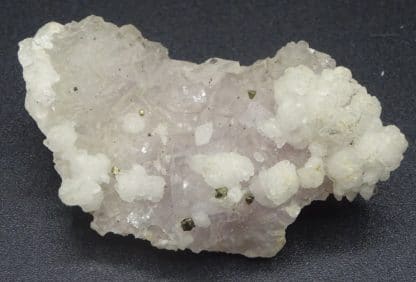 Chalcopyrite sur fluorite et quartz, Fontsante, Var.