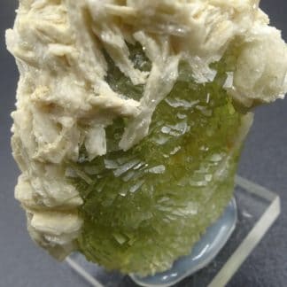 Fluorite verte et Barytine, mine de Fontsante, Tanneron, Var.