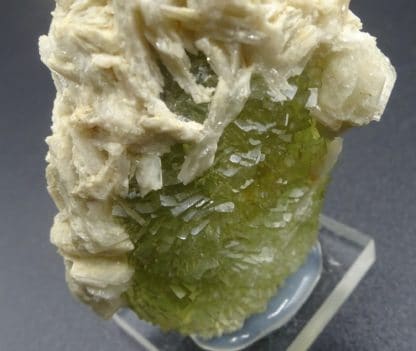 Fluorite verte et Barytine, mine de Fontsante, Tanneron, Var.