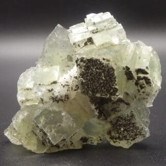 Fluorite verte, pyrite et quartz, filon blanc, Fontsante, Var.