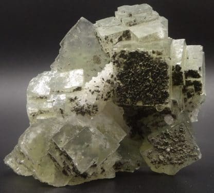 Fluorite verte, pyrite et quartz, filon blanc, Fontsante, Var.