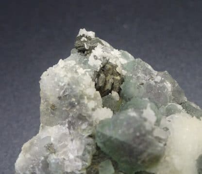 Pyrrhotine hexagonale sur Fluorite verte, Fontsante, Var.