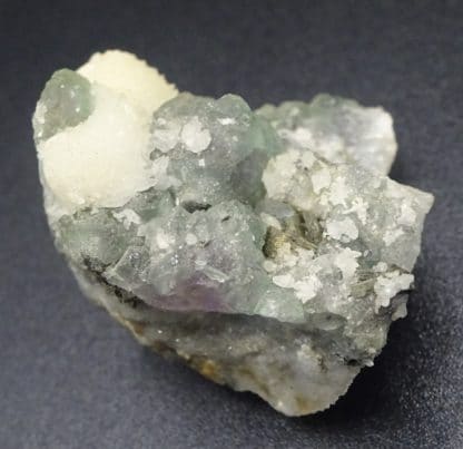 Pyrrhotine hexagonale sur Fluorite verte, Fontsante, Var.