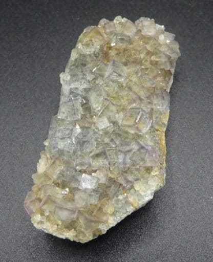 Fluorite cubique transparente, mine de Fontsante, Tanneron, Var.