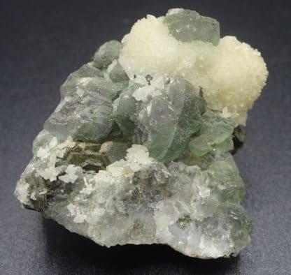 Pyrrhotine hexagonale sur Fluorite verte, Fontsante, Var.