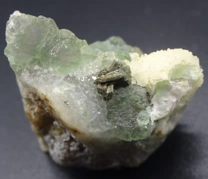 Pyrrhotine hexagonale sur Fluorite verte, Fontsante, Var.