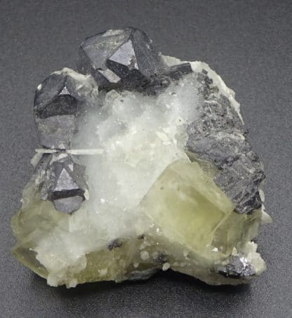 Galène octaédrique et Fluorite jaune, mine de Fontsante, Var.