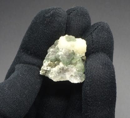 Pyrrhotine hexagonale sur Fluorite verte, Fontsante, Var.