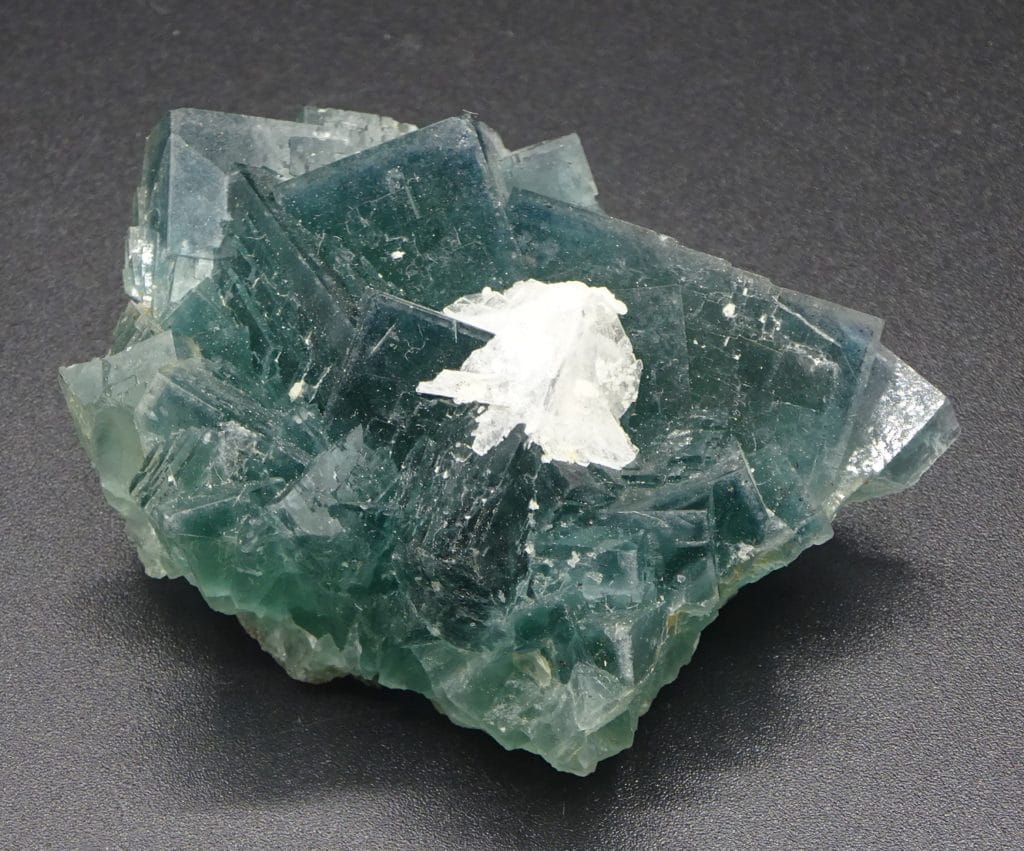 Fluorite verte, Barytine, filon du Figuier, Fontsante, Var.