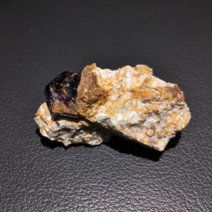 Rutile, Champion mine, Californie, Etats-Unis.