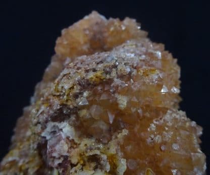 Quartz orangé, L’Argentolle, Saint-Prix, Saône-et-Loire (Morvan).