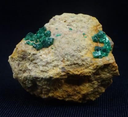 Torbernite, mine de Vénachat, Haute-Vienne, Limousin.