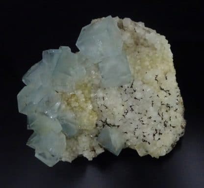 Fluorine bleue, mine du Burc, Au Burg, Tarn.