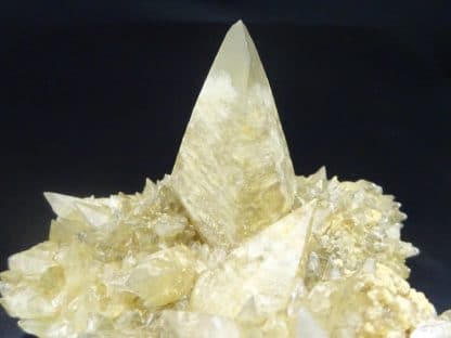 Calcite, carrière Solvay, Loverval - Couillet, Belgique.