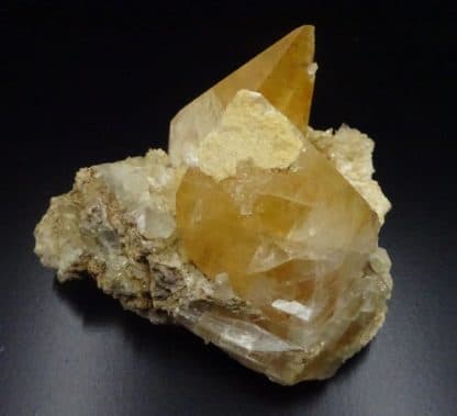 Calcite, carrière de Glageon, Avesnois, Nord.