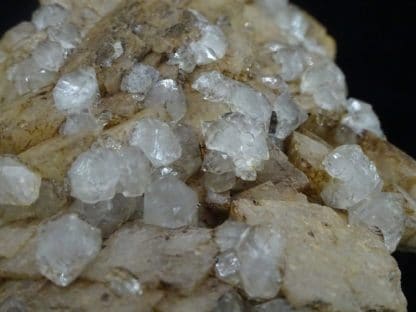 Quartz sur dolomite, Stolzemburg, Luxembourg.