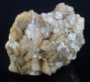 Quartz sur dolomite, Stolzemburg, Luxembourg.