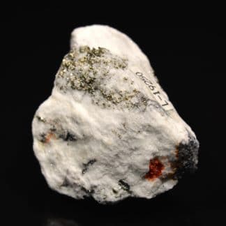 Hatchite, wallisite et réalgar, carrière de Lengenbach, Valais, Suisse.