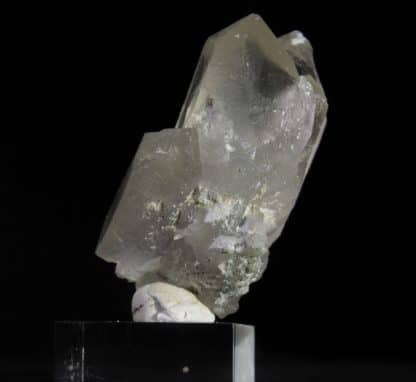 Quartz à inclusions de byssolite, Glacier du Miage, Vallée d'Aoste, Italie.