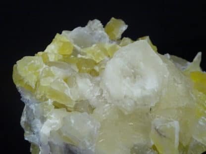 Witherite, Fluorite, Cave-in-Rock, Hardin Co., Illinois, USA.