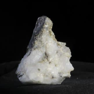 Bismuthinite et Pyrite sur Quartz, Meymac, Corrèze.