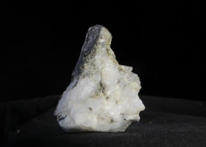 Bismuthinite et Pyrite sur Quartz, Meymac, Corrèze.