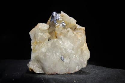 Molybdénite cristallisée, Sarroch, Province de Carbonia-Iglesias, Sardaigne, Italie.
