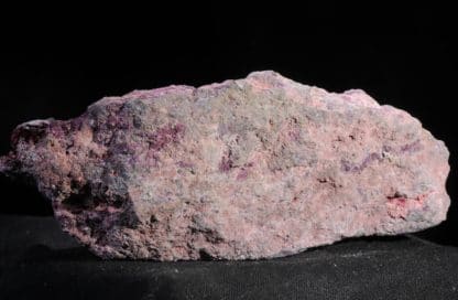 Erythrine, Mine de Bou-Azzer, Province de Ouarzazate, Maroc.