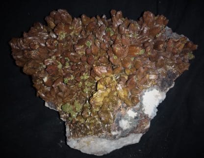 Pyromorphite bicolore, Les Farges, Ussel, Corrèze.