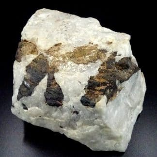 Wolframite, scheelite et quartz, La Frégère, Montredon-Labessonnié, Tarn.
